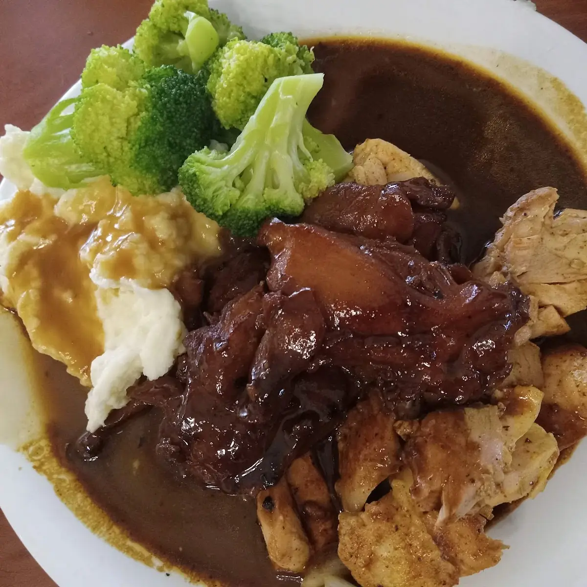 Bourbon Chicken Mashed Potatoes and Gravy Broccoli