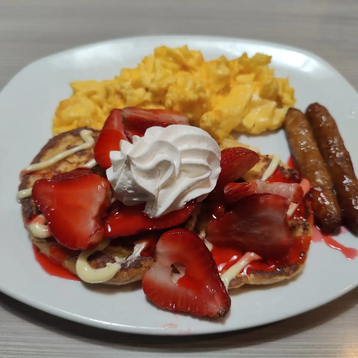 Strawberry Pancake Platter