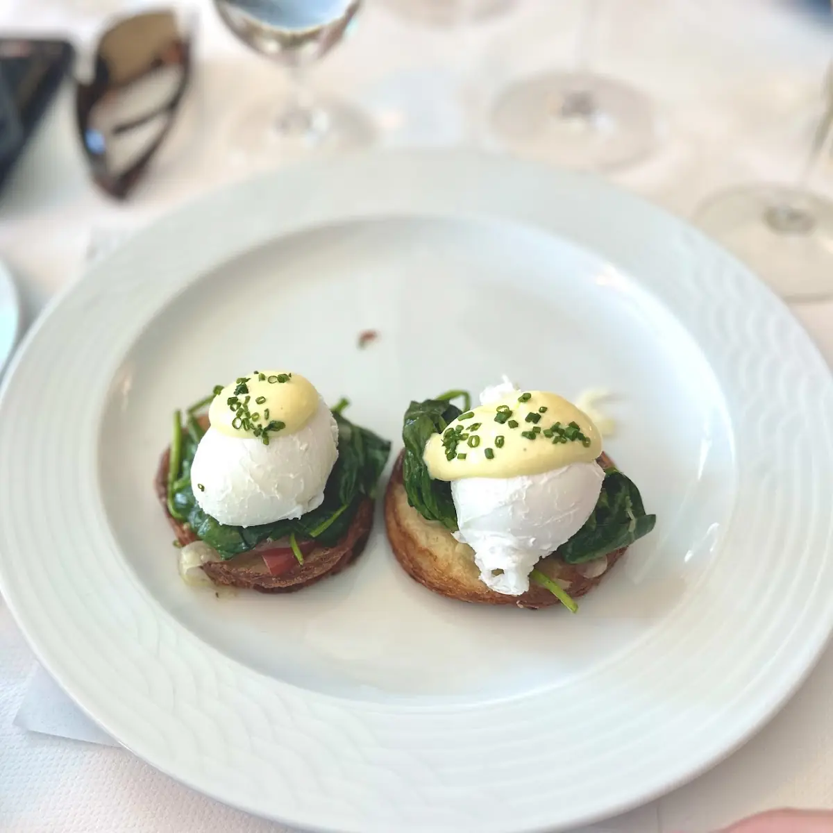 Eggs Benedict