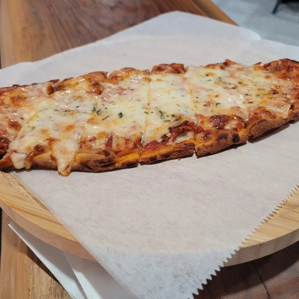 Flatbread Pizza Margherita