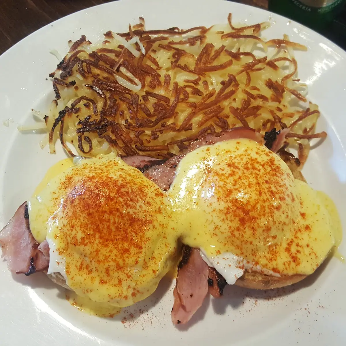Eggs Benedict with Hash Browns