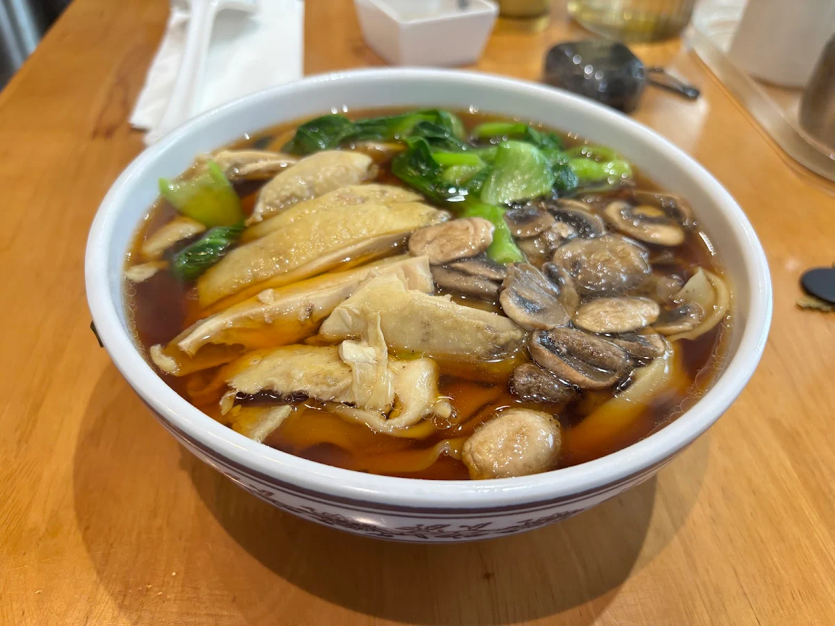 Highlights, Omni Noodle Palace(Yonge Sheppard Centre) 东方宫兰州牛肉拉面