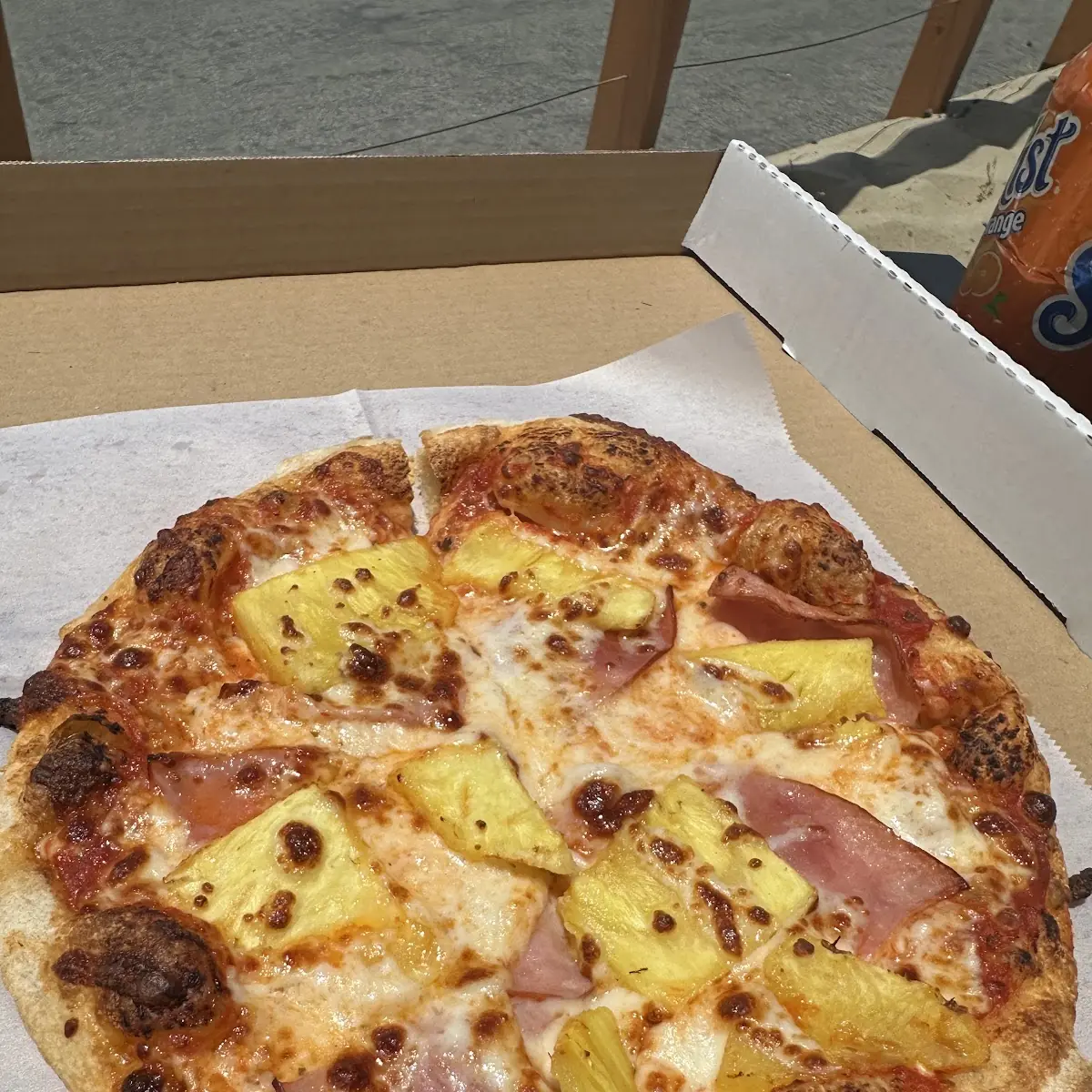 Hawaiian Pizza