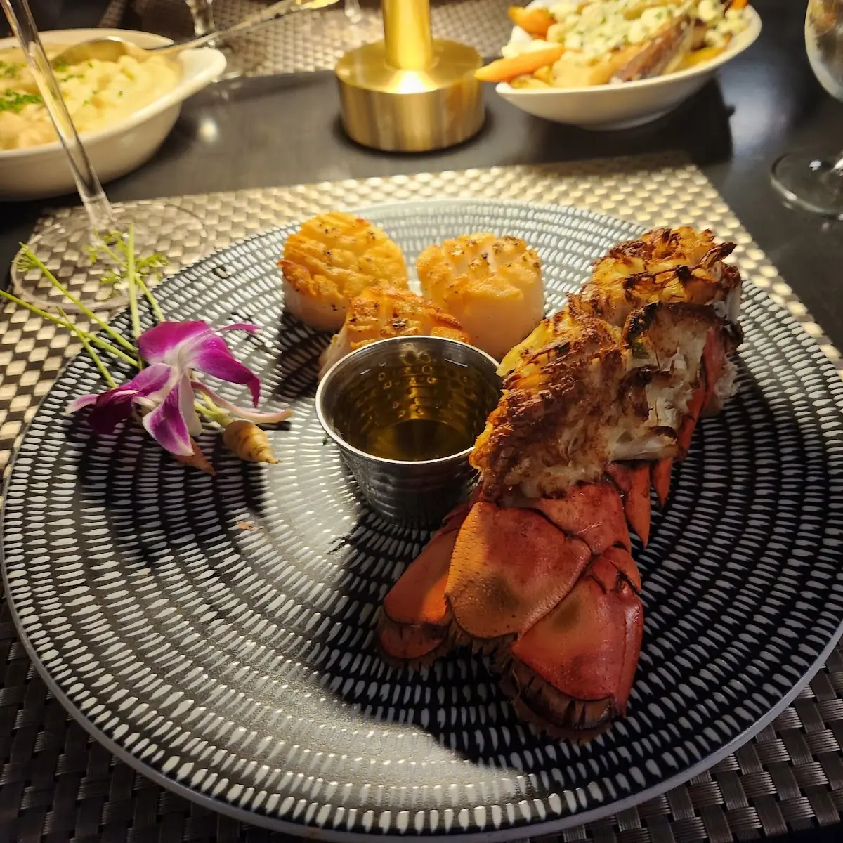 Live Maine Lobster Tail