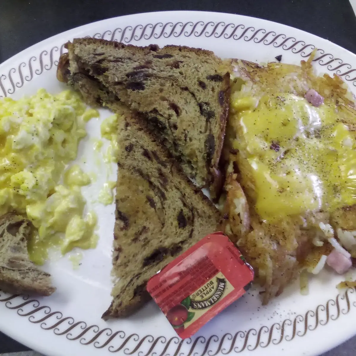 Cheese N' Eggs with Raisin Toast