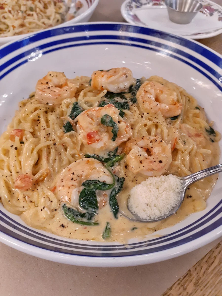 Lemon Garlic Shrimp Spaghetti, Scaddabush Italian Kitchen & Bar Whitby