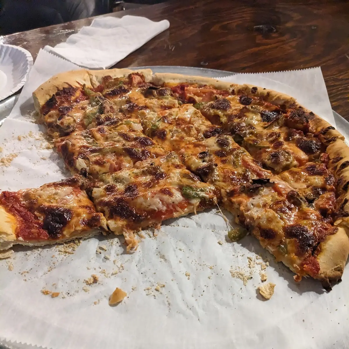 Famous Veggie Pizza