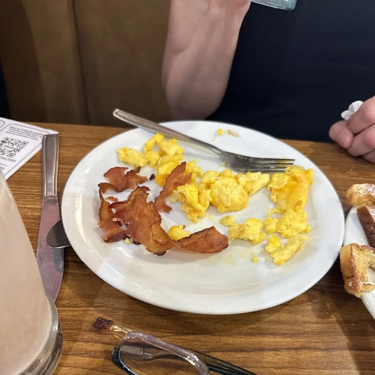 55 Scrambled Eggs & Cheddar Breakfast