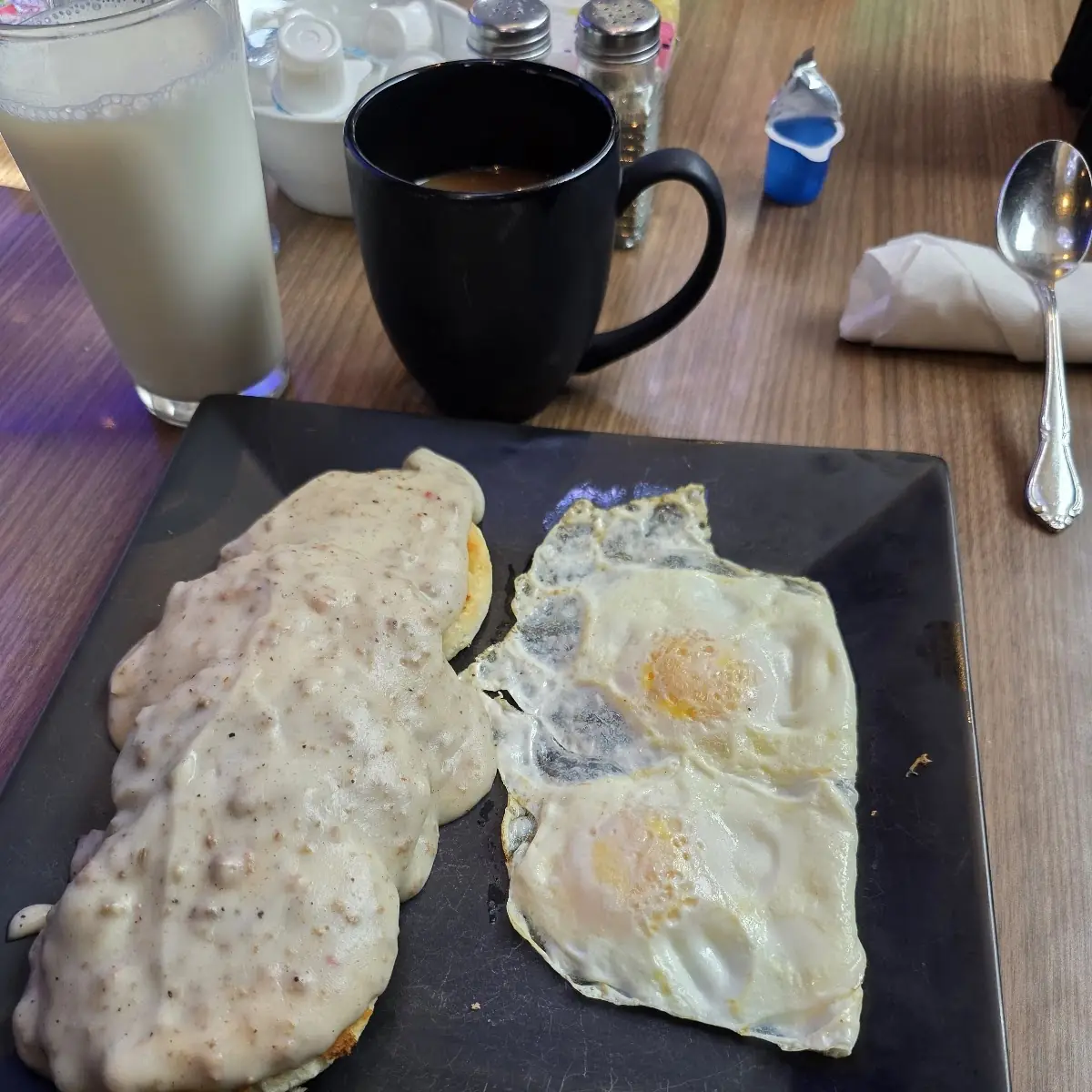 Biscuits & Gravy