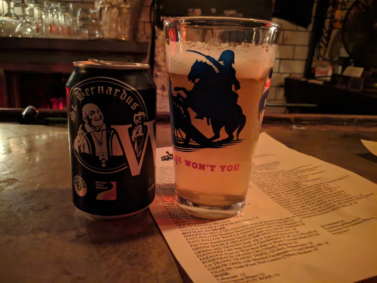 Brouwerij St Bernardus Wit 16oz Can