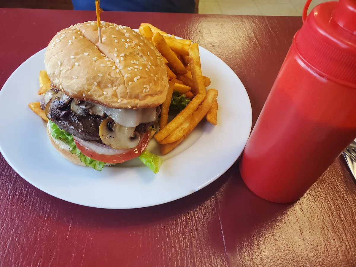 Mushroom & Cheese Burger