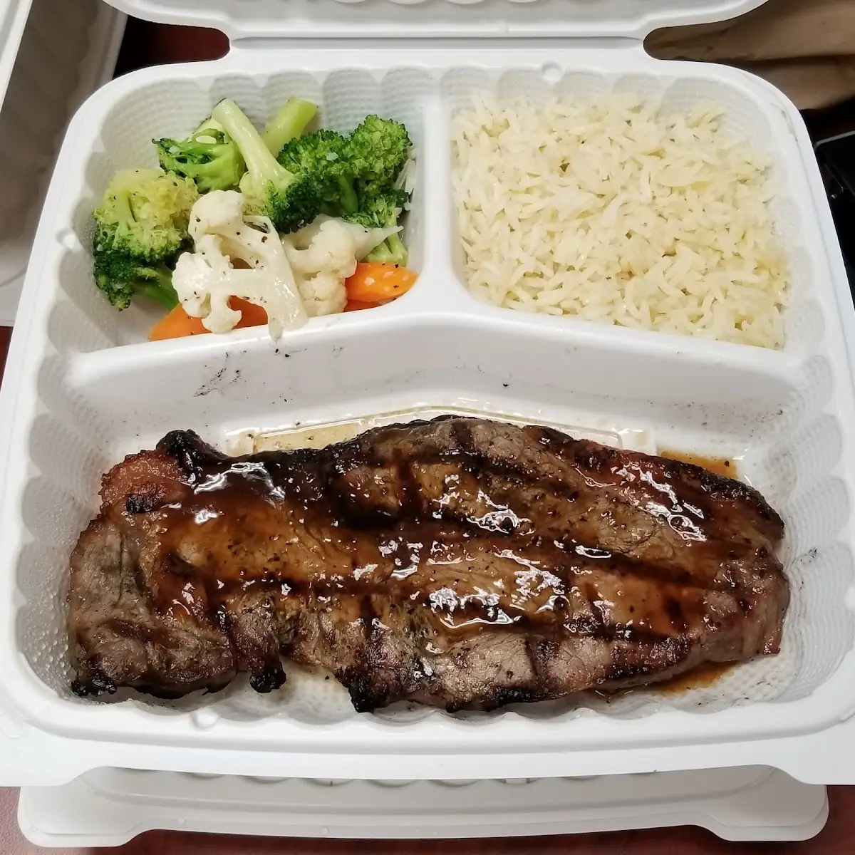 Charbroiled New York Steak Plate
