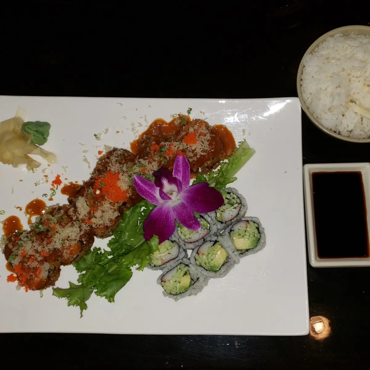 Crispy Spicy Salmon Roll