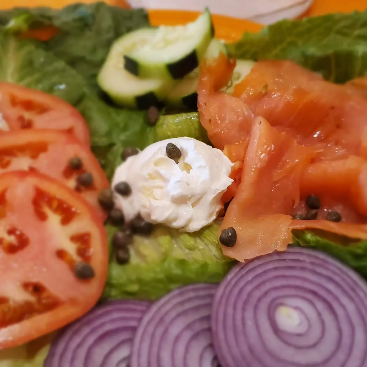 Lox Plate