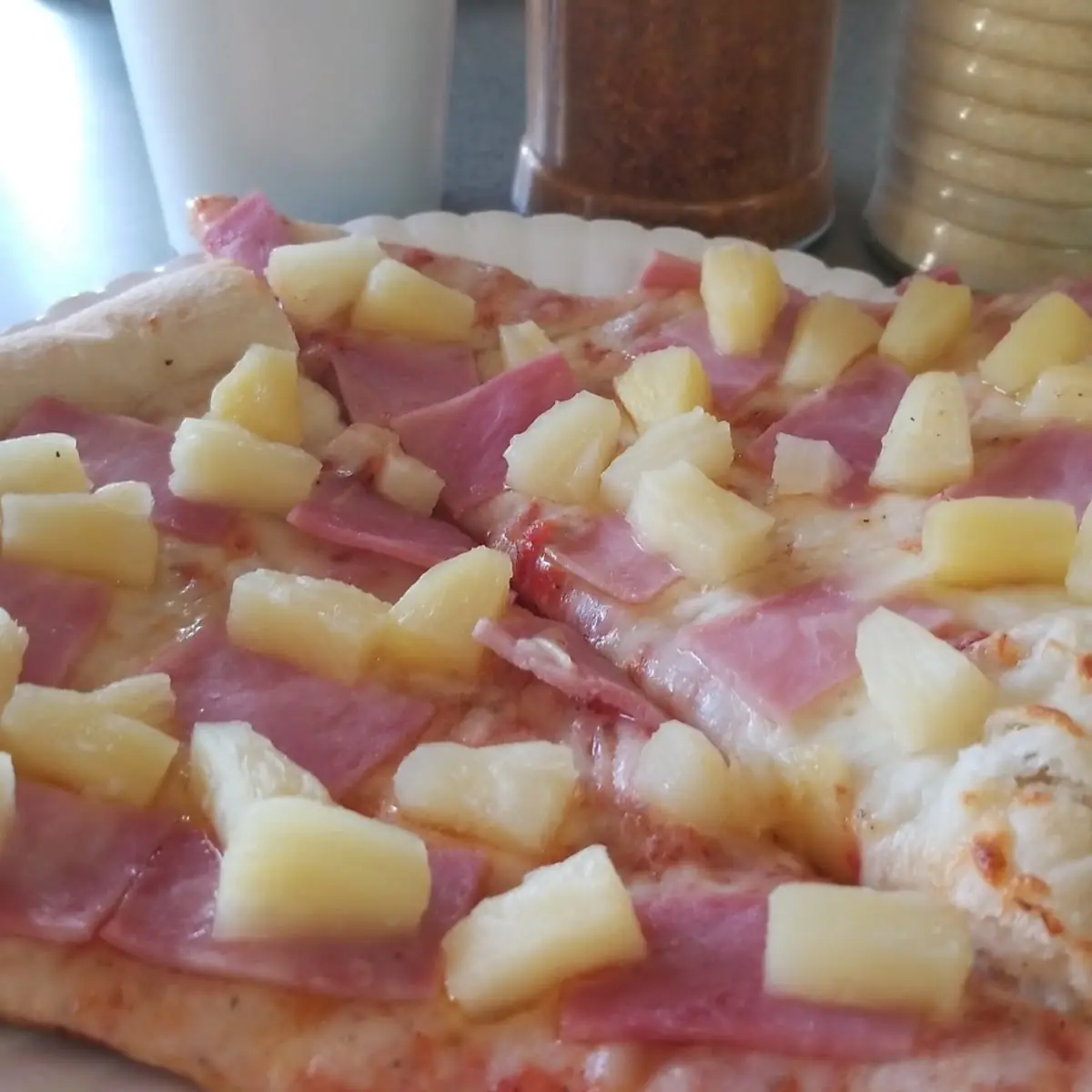 Hawaiian Pizza