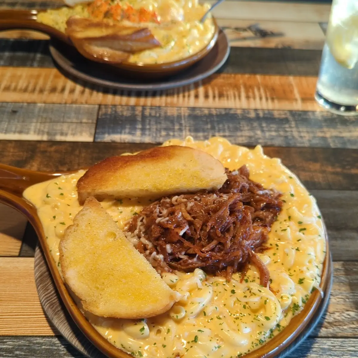 Pulled Pork Mac and Cheese
