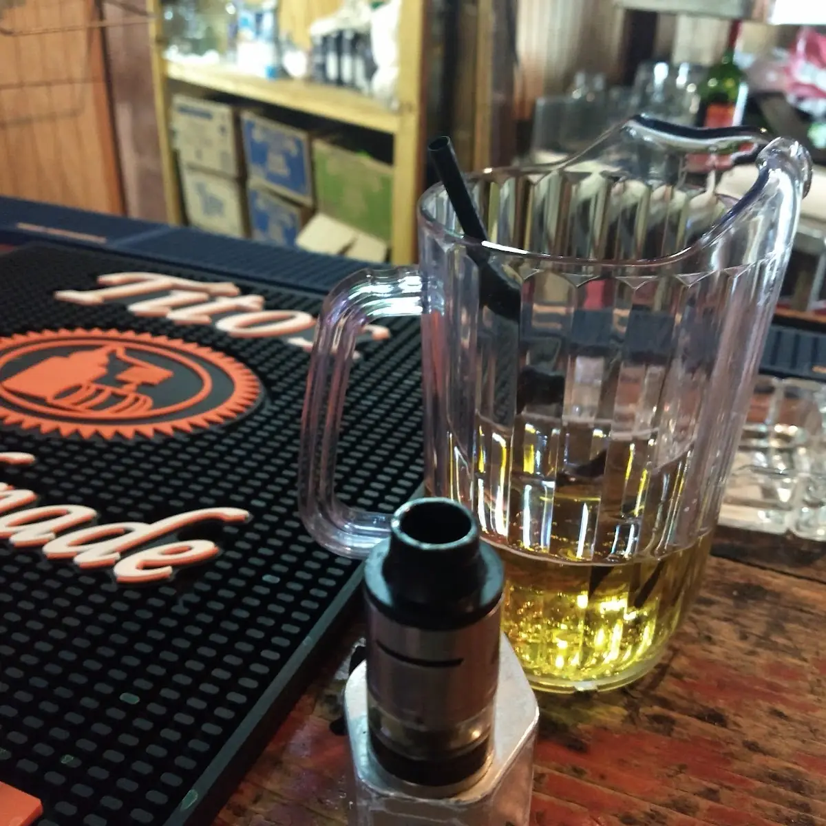 Pitcher Bud Light