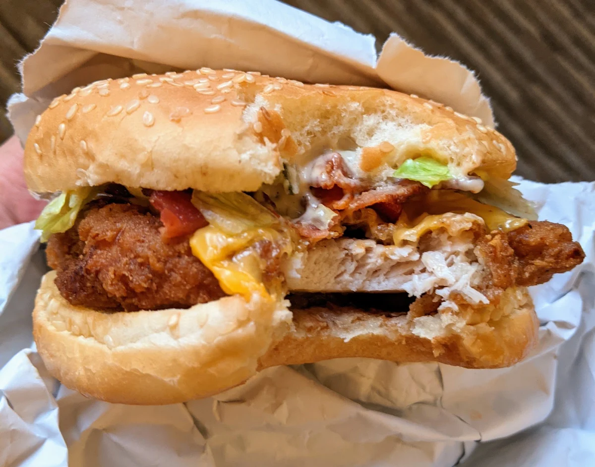 Chicken Club Burger
