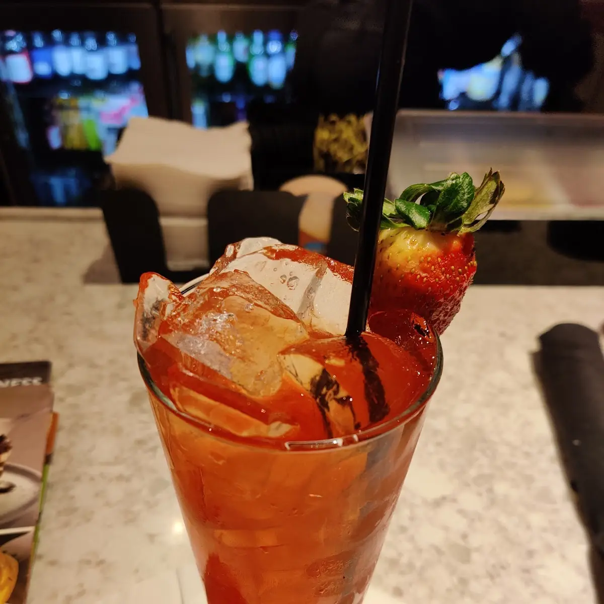Mango-Strawberry Iced Tea