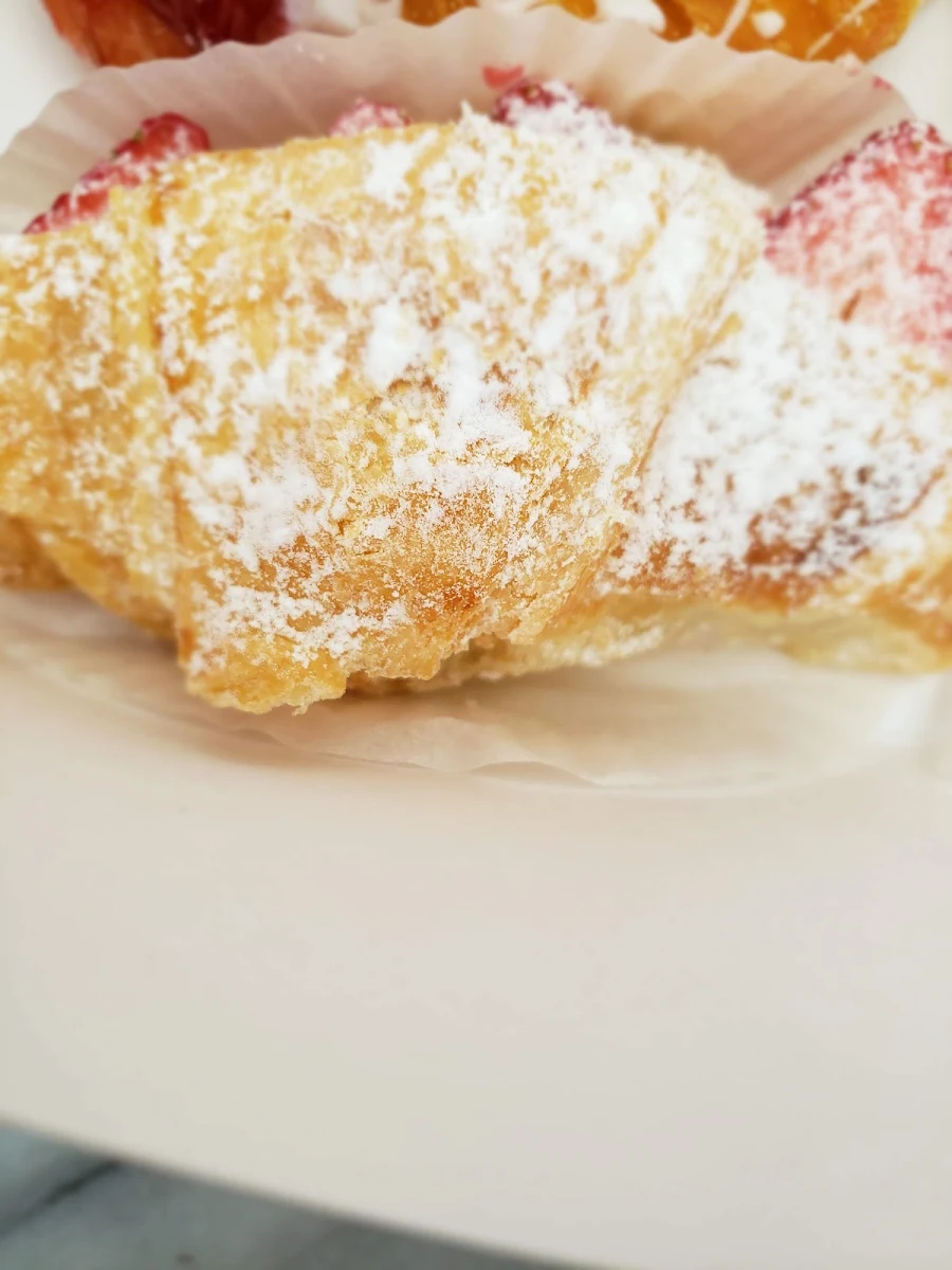Almond Croissant