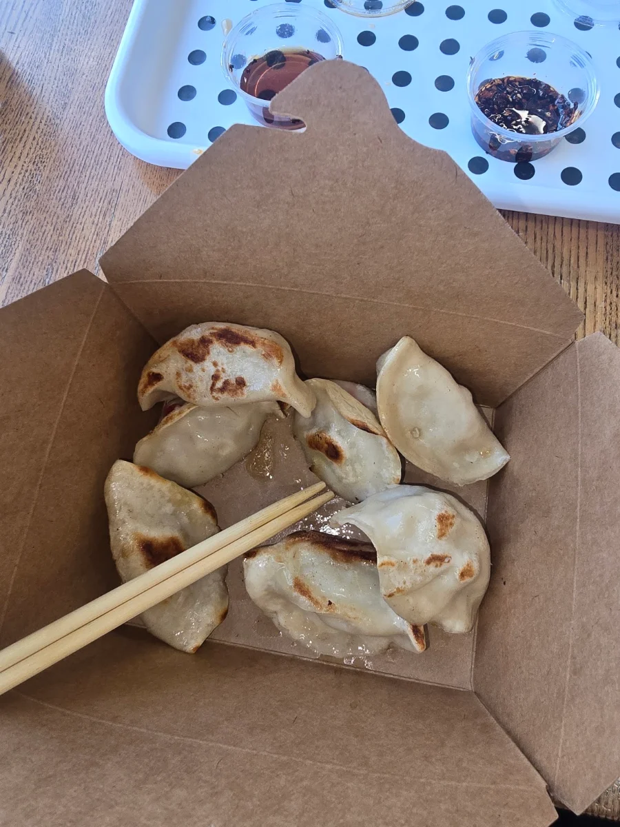 Half & Half Dumplings, Deng's Dumpling