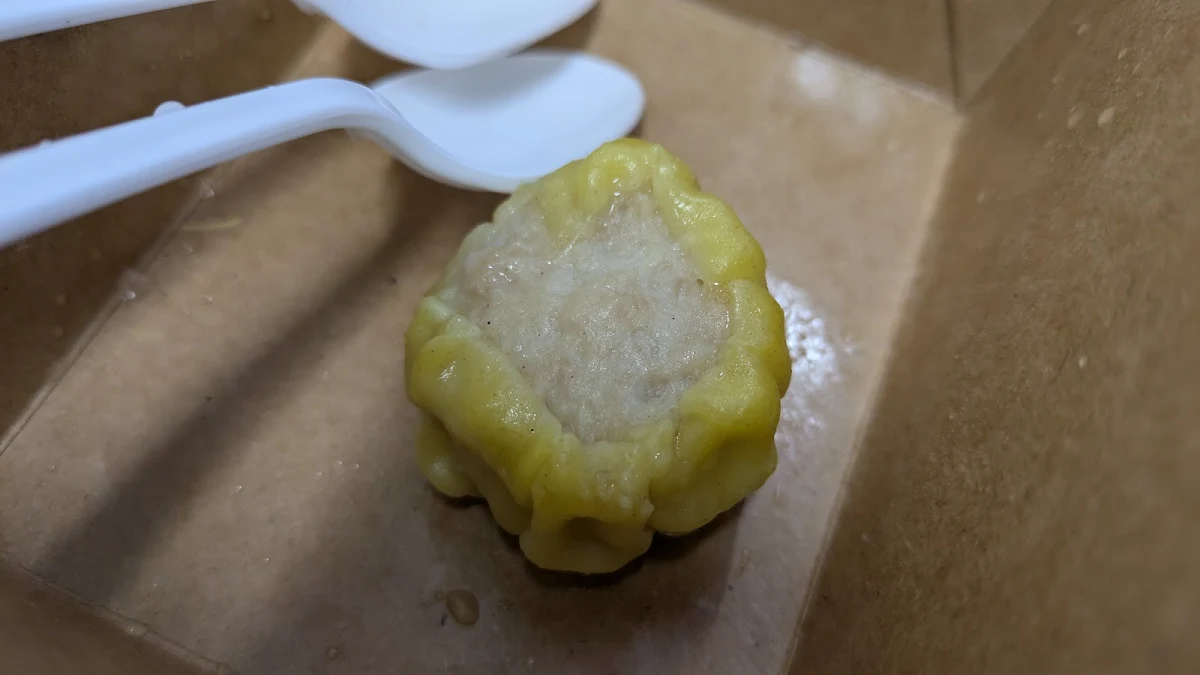 Highlights, Deng's Dumpling