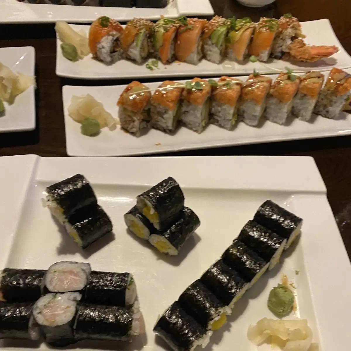 Yellowtail Scallion Roll