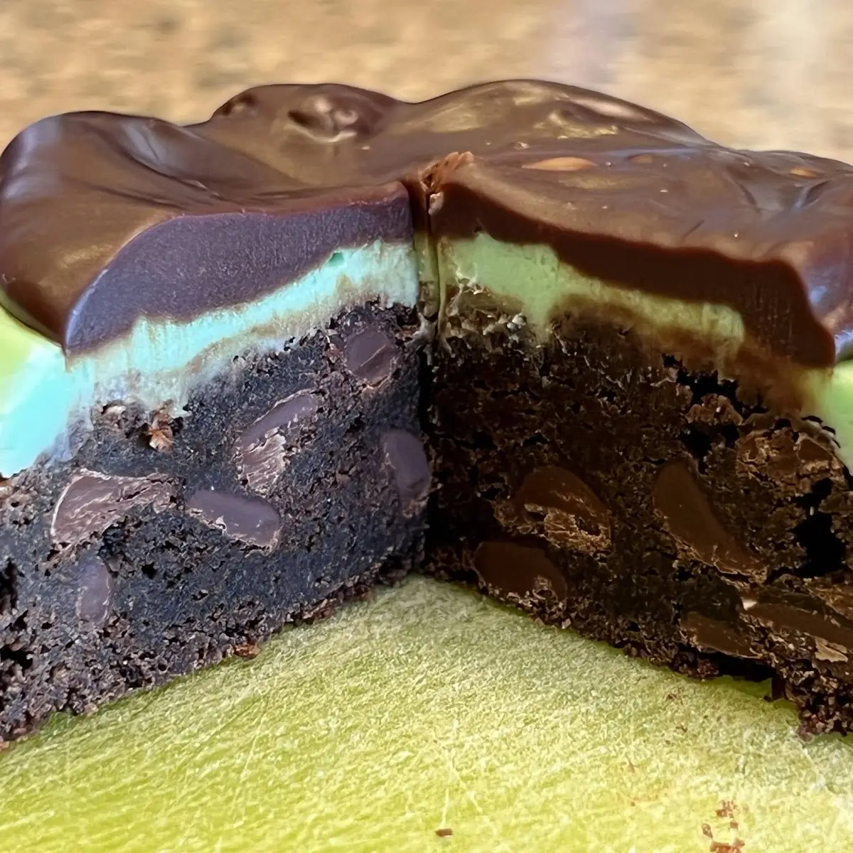 Mint Chocolate Chip Cookie