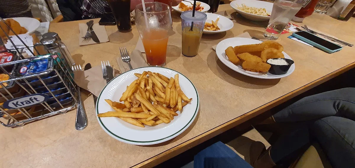 French Fries, Ricky's Country - Schoolhouse