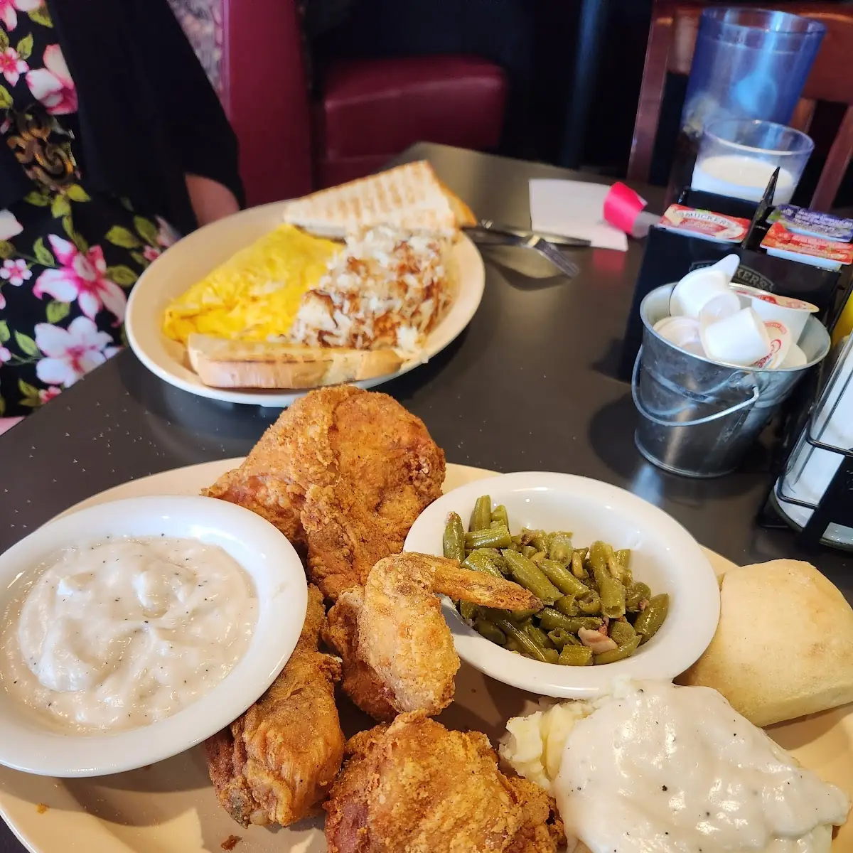 Fried Chicken Masterpiece Gravy