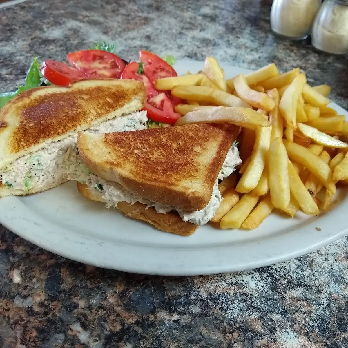 Grilled Cheese & Fries