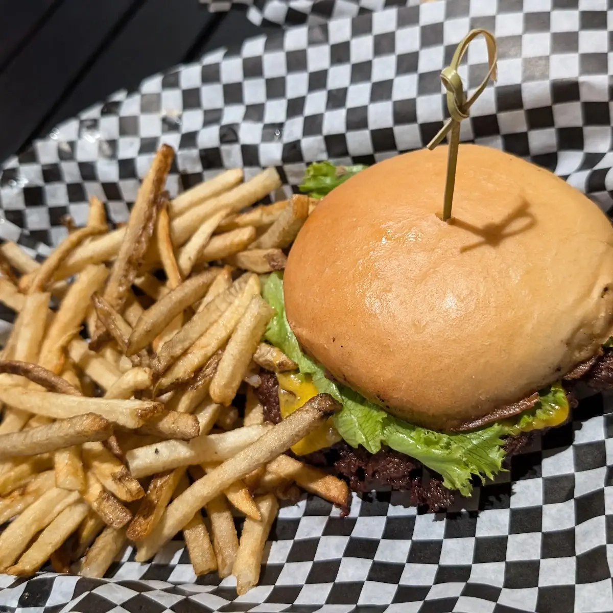 Cheeseburger and Crispy French Fries
