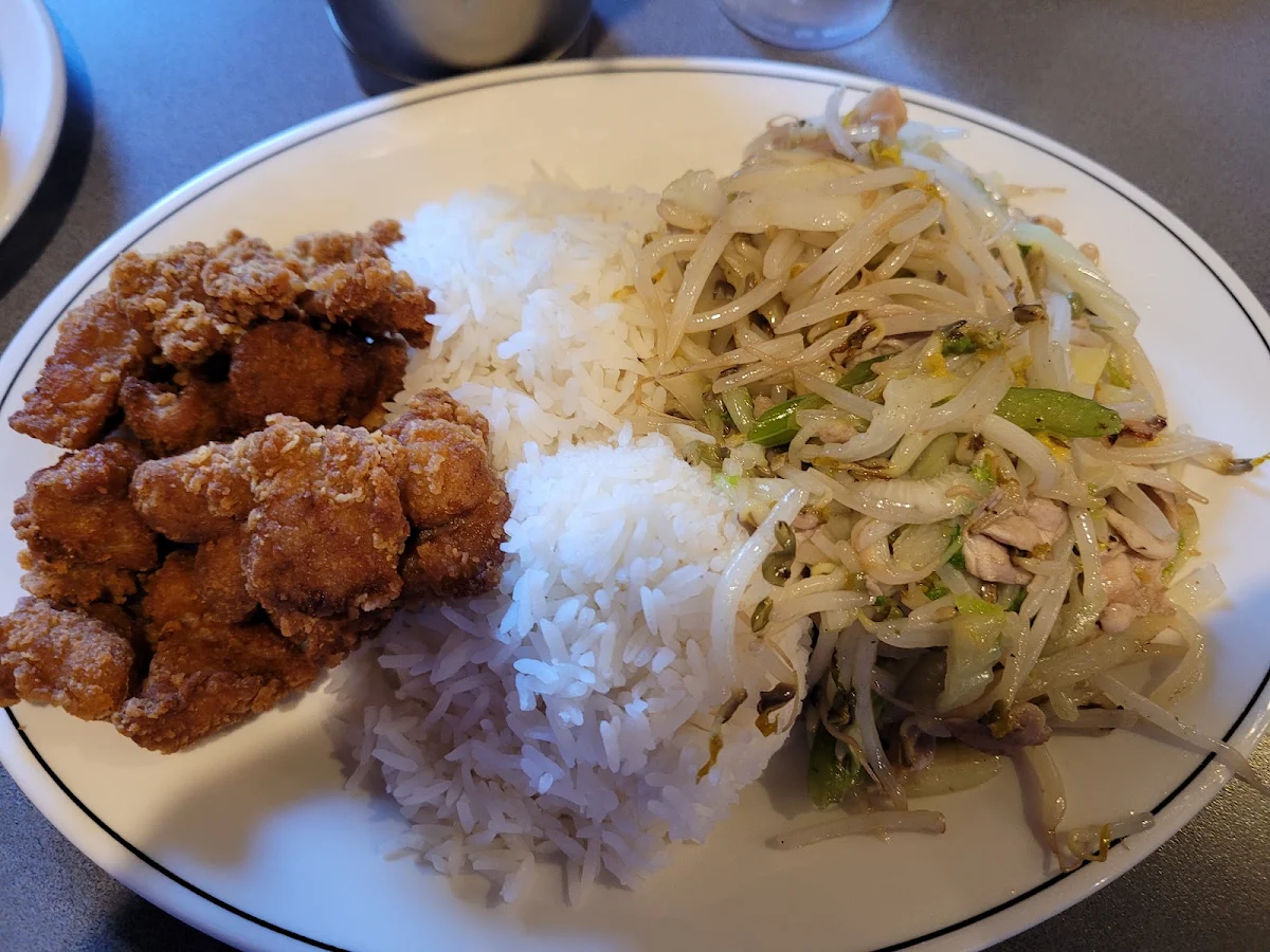 Combination Chow Mein