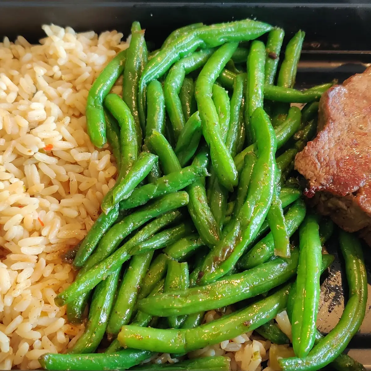 Filet Mignon with 2 Sides