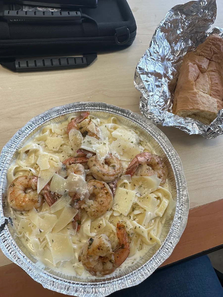 Fettuccine Alfredo with Shrimp