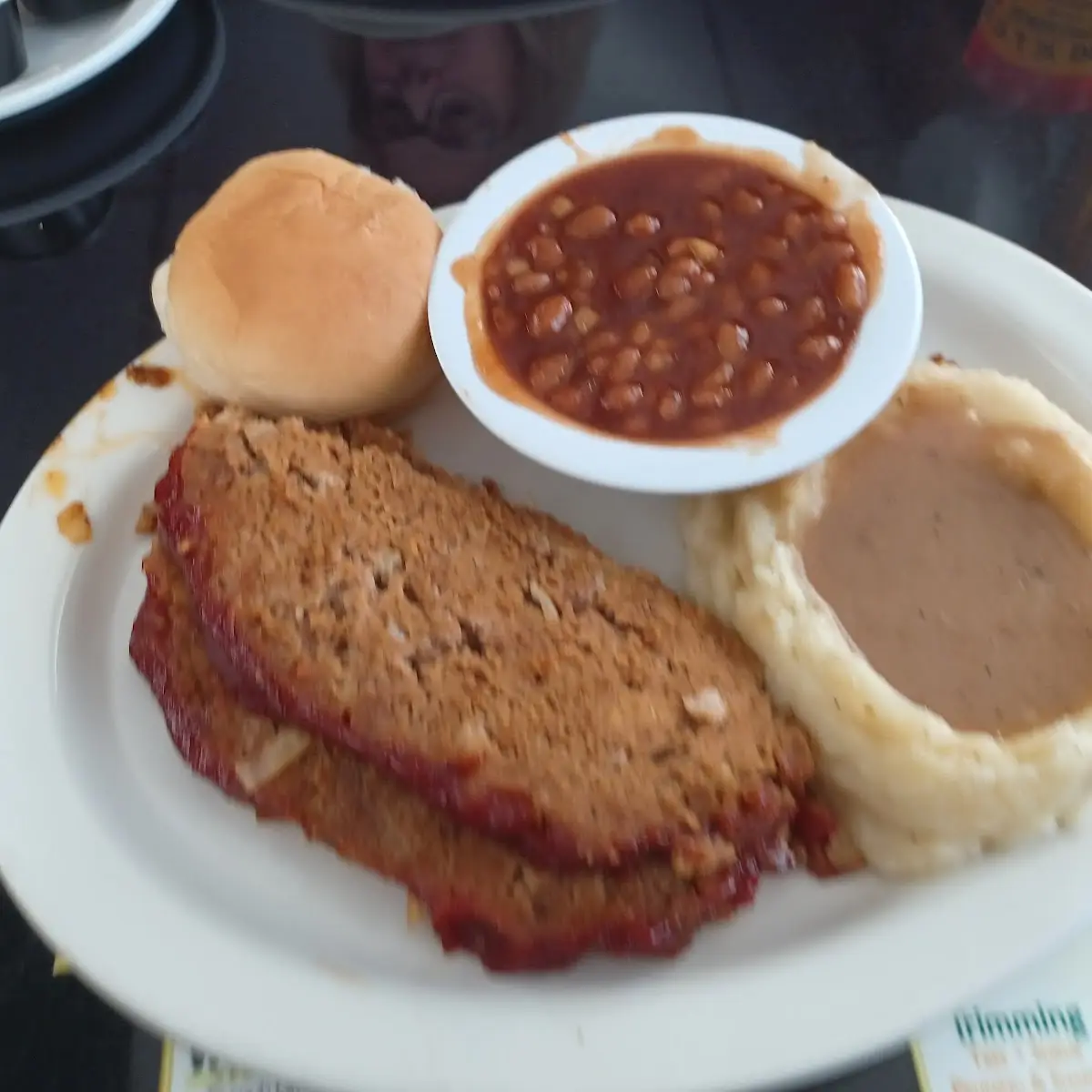 Meatloaf Baked Beans Mashed Potatoes