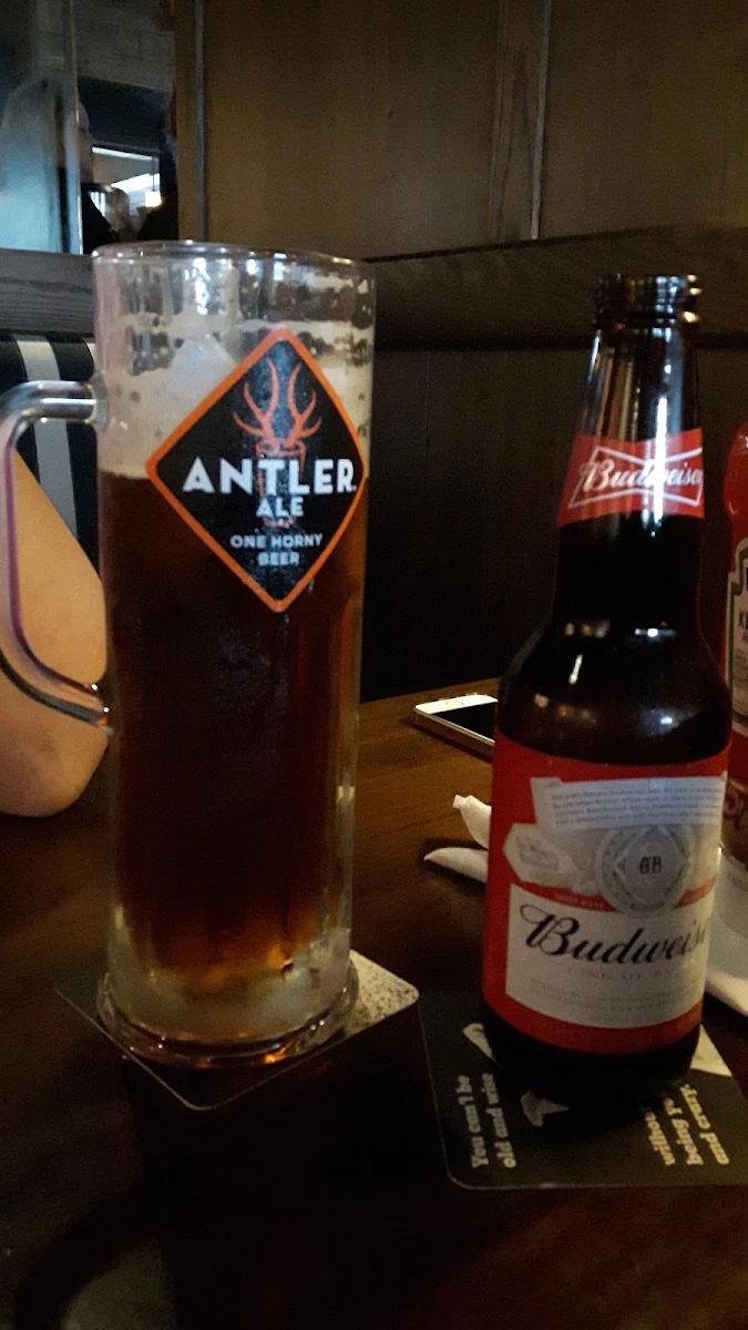 Beer, MR MIKES SteakhouseCasual