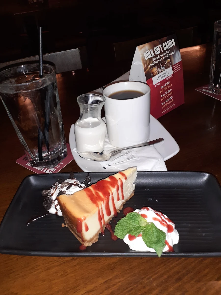 Cheesecake, MR MIKES SteakhouseCasual
