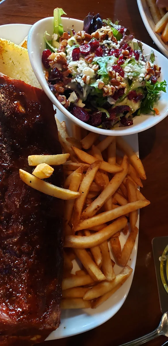 Ribs with Cascadia Salad, MR MIKES SteakhouseCasual