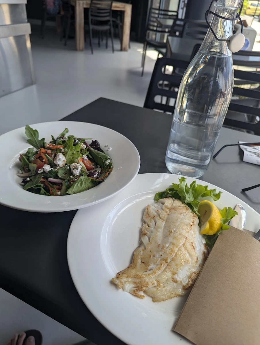 Grilled Orange Roughy with Greek Salad, Fishy Fishy Seafood Restaurant