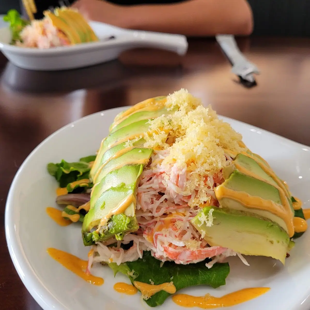 Snow Crab w Avocado Salad