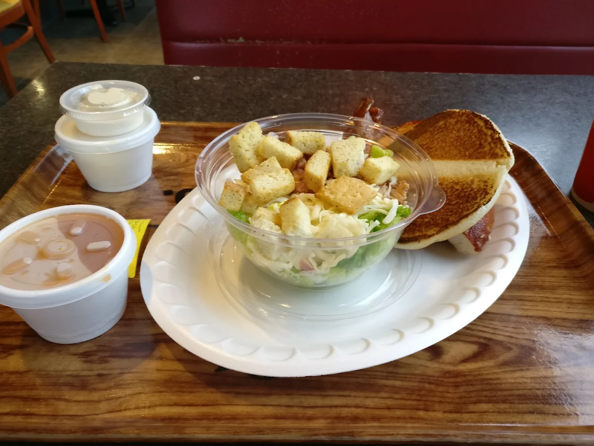 Chicken Dinner with Ceasar Salad, Benny&Co.