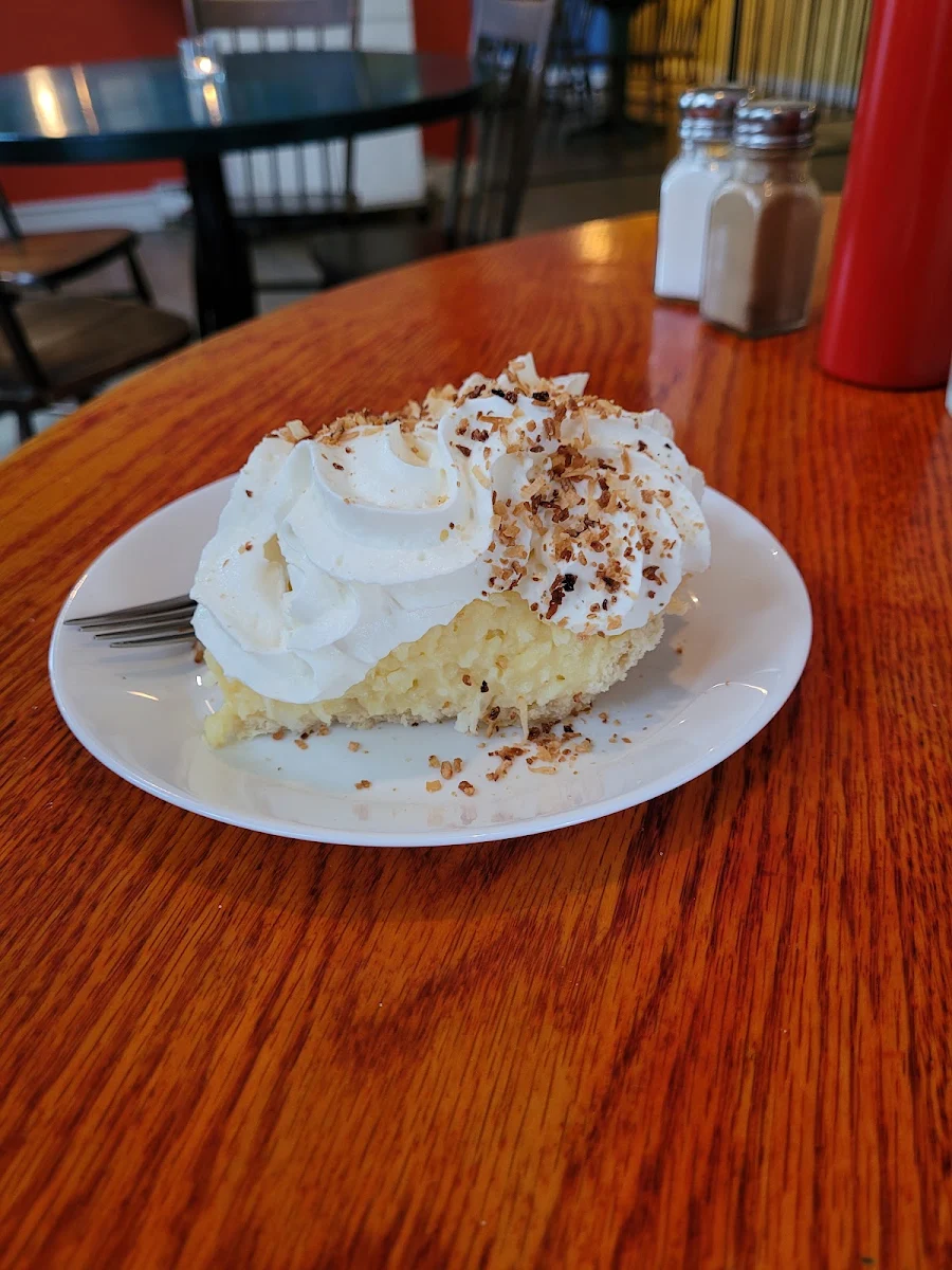 Coconut Cream Dream Pie
