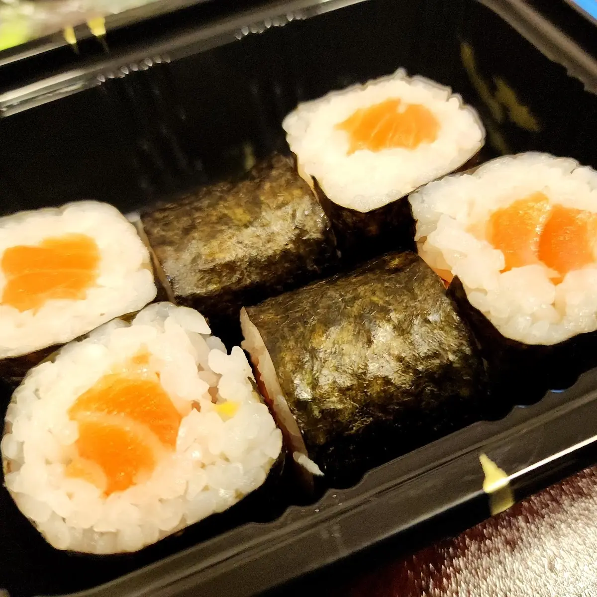 Salmon Roll