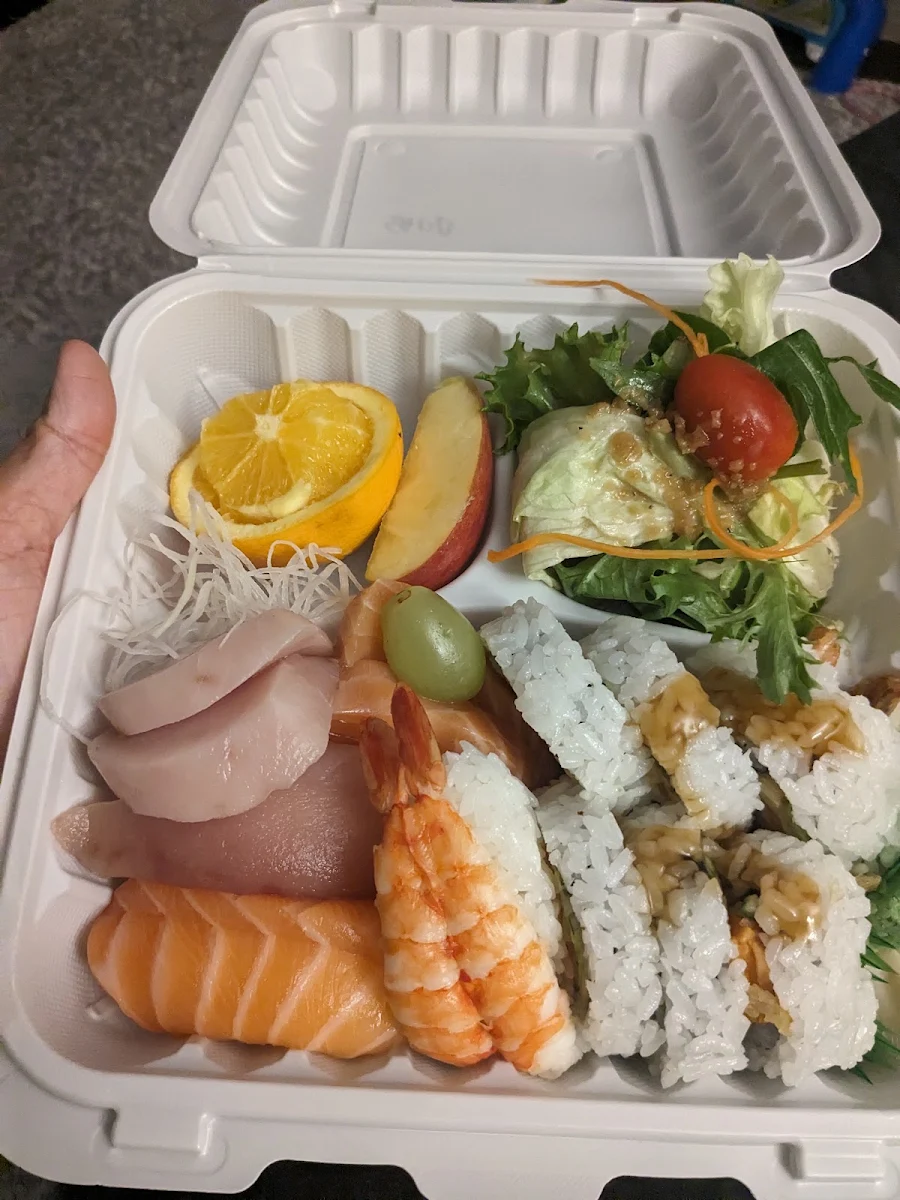 Sashimi Dinner Box, Sushi Story