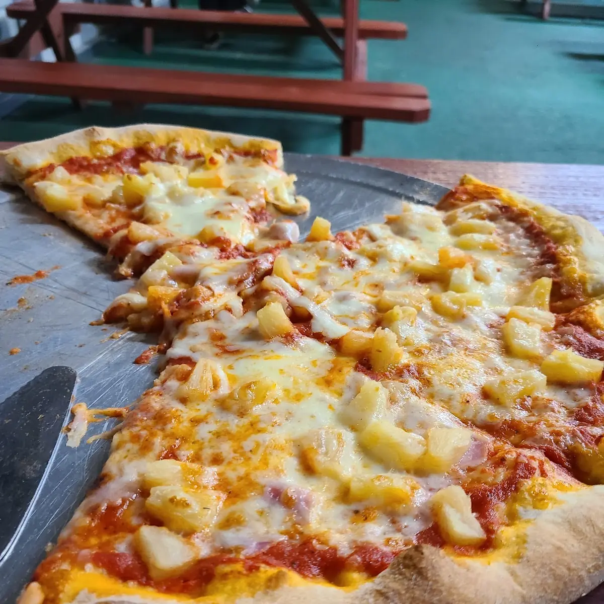 Hawaiian Pizza