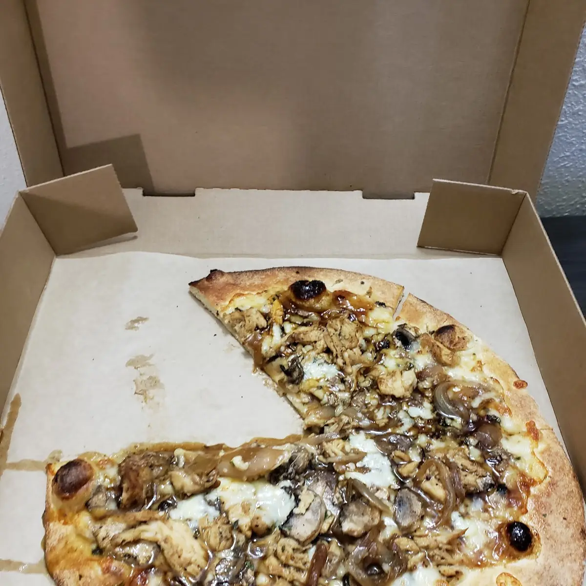 Bourbon Chicken Pizza