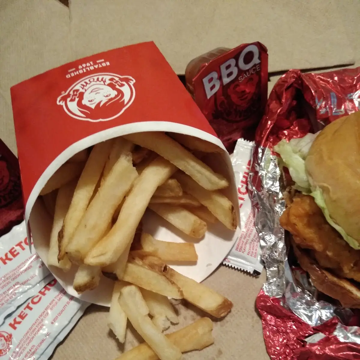 Deluxe Cheeseburger Combo