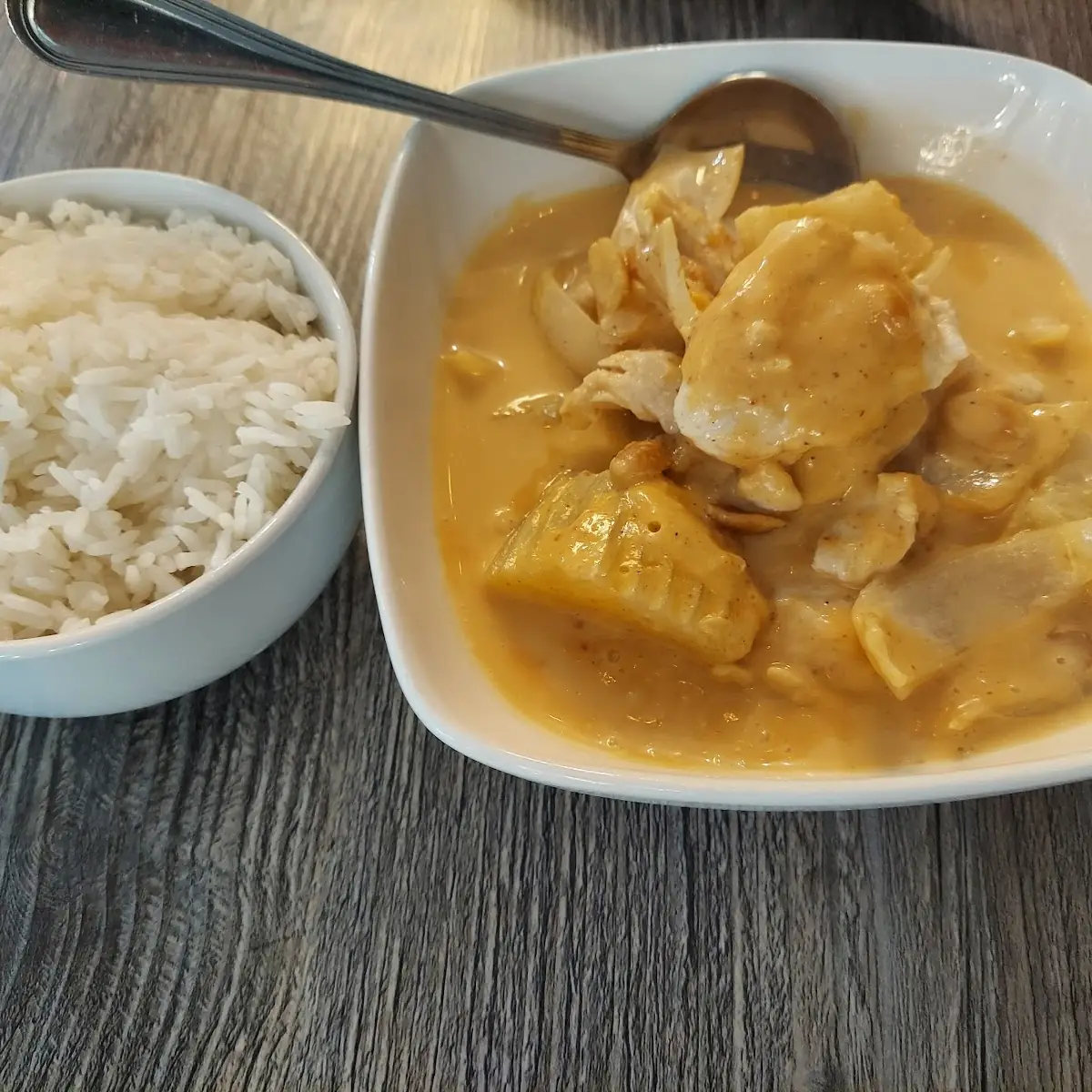 Yellow Curry with Tofu