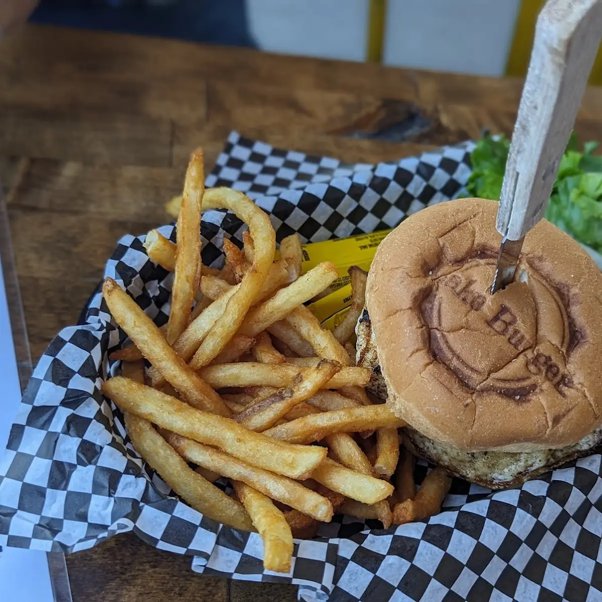 Lake Burger Combo